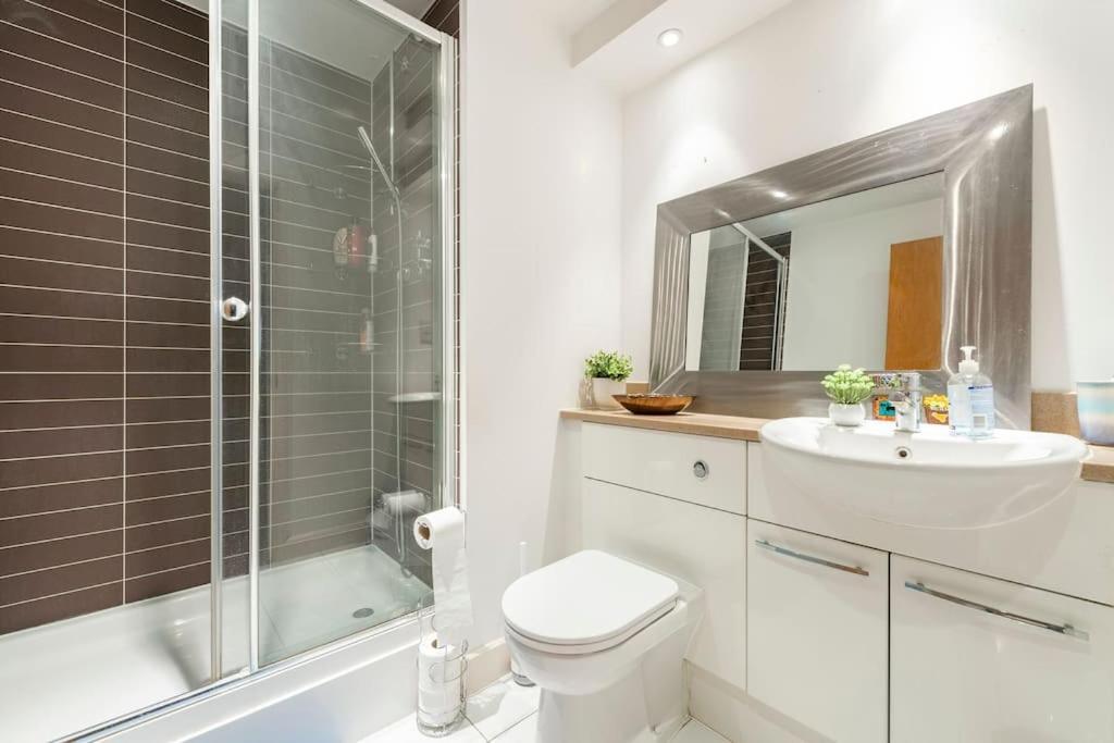 London Skylineviews 2 Bed 2 Bath Flat Near Canary Wharf, O2 & Excel Londres Exterior foto