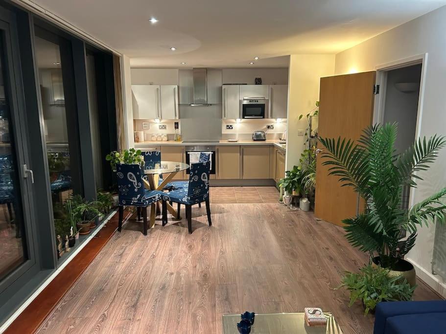 London Skylineviews 2 Bed 2 Bath Flat Near Canary Wharf, O2 & Excel Londres Exterior foto